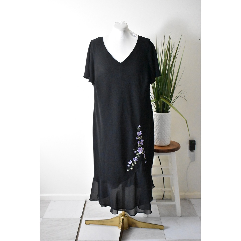 Dressbarn Woman Midi Dress Women 28 Black 90s Floral Embroidery Ruffle V-Neck - Picture 2 of 6